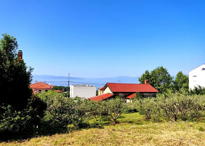 Pelcic,with Wifi And Free Parking Kostrena