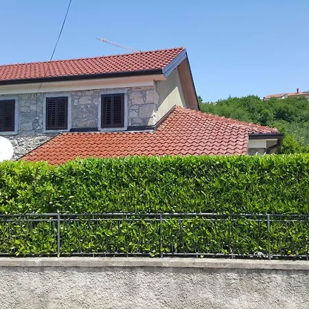 Pelcic,with Wifi And Free Parking Lägenhet Kostrena