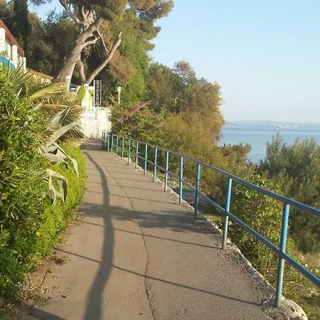 Pelcic,with Wifi And Free Parking * Kostrena