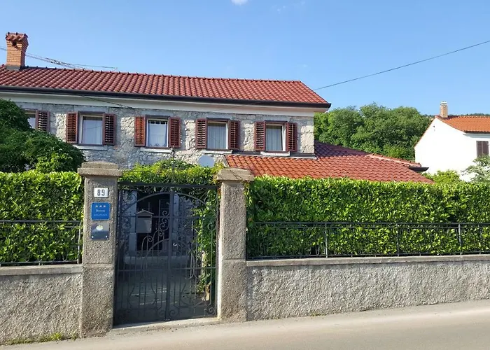 Apartmán Pelcic,with Wifi And Free Parking Kostrena